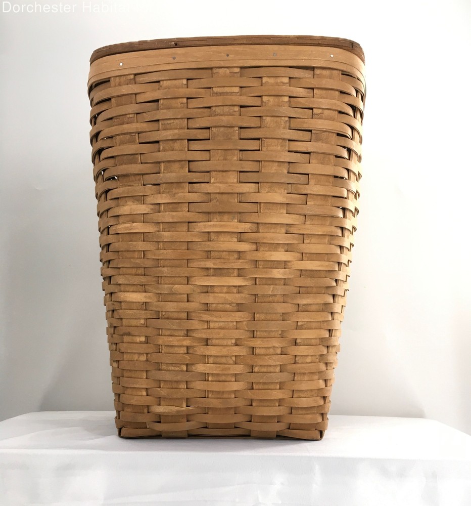 Collectible 12x15x23 LARGE Longaberger LAUNDRY BASKET Lid Signed Collector