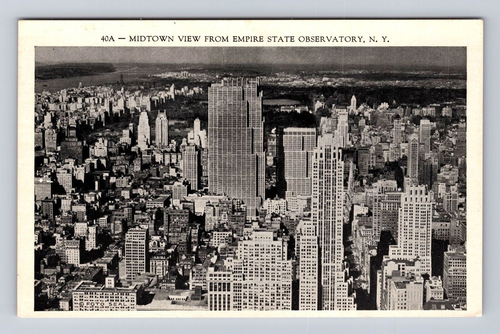 Vintage NYC Midtown Empire State Building Souvenir Postcard