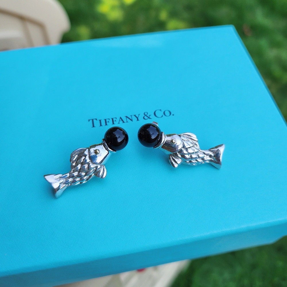 FLASH SALE 🩵 RARE Vintage Tiffany & Co. 18k Silver Onyx Koi Fish Earrings-image