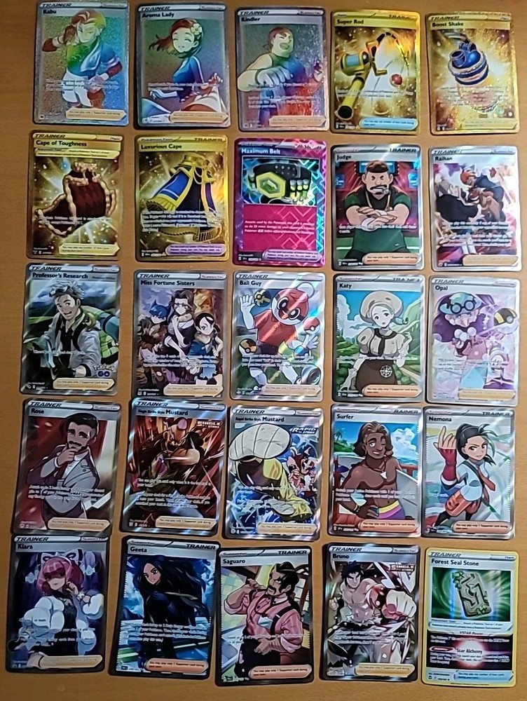 Pokémon Card Collection. Over 650 Cards. Wide Variety