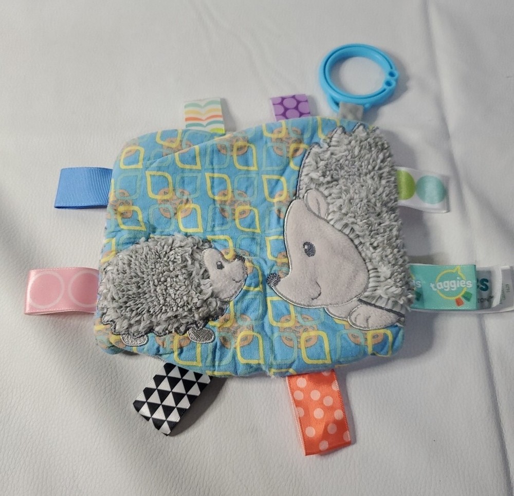 TaGgies Mary Meyer Baby Crinkle Me Baby Toy Soft Headgehog Squeaky Hook 6