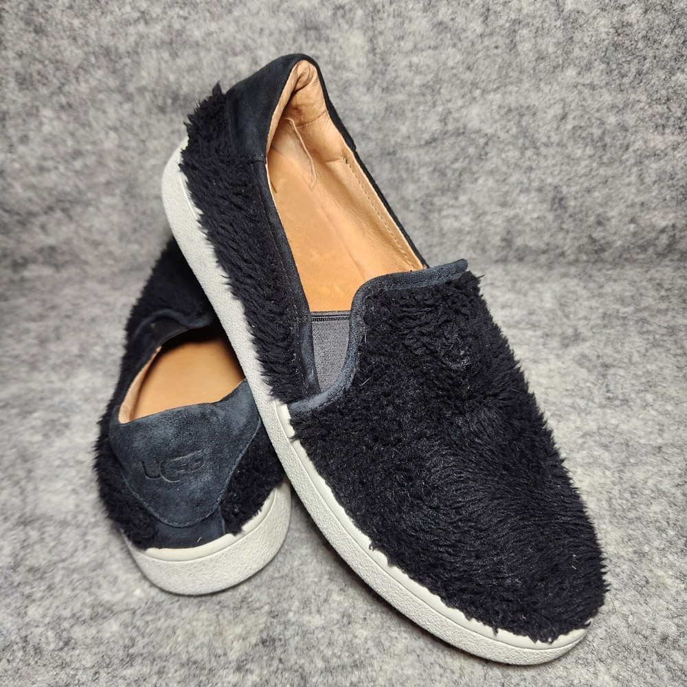 UGG Ricci Slip On Sneakers for Women Size 8.5 Black Shaggy Flat Comfort Shoes