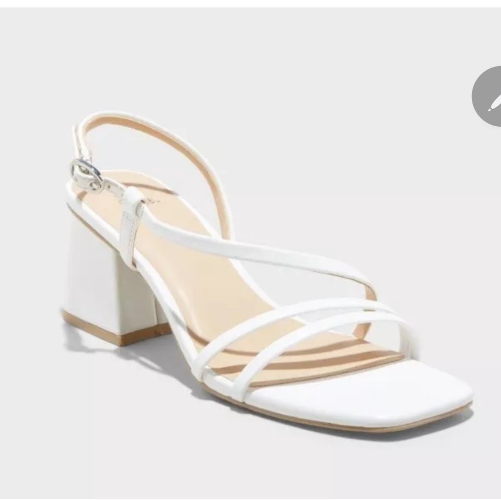 Wild Fable Women's Sz 8.5 White Blair Strappy Block Heel Sandals