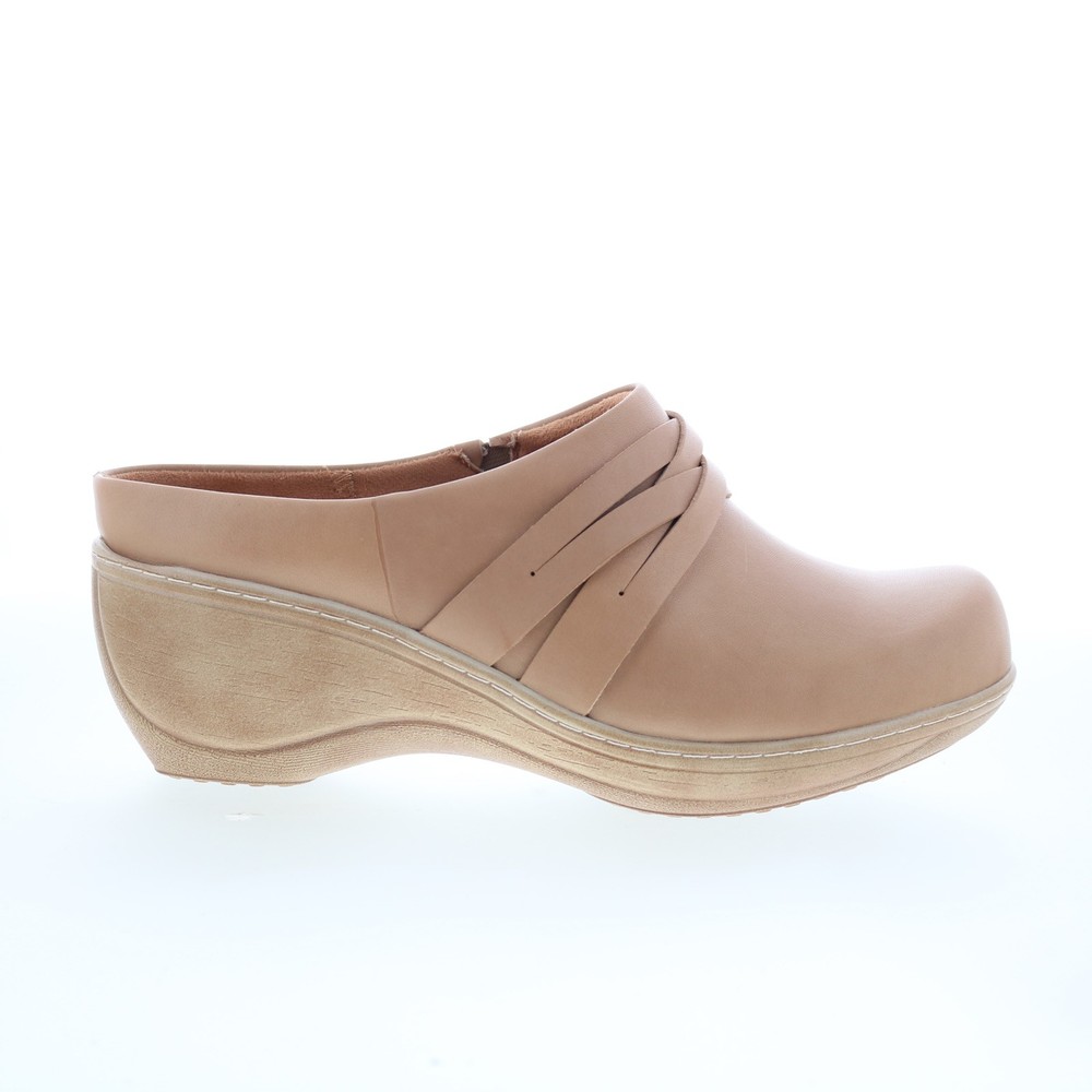 SoftWalk Mackay S2226-253 Womens Brown Leather Slip On Clog Flats Shoes