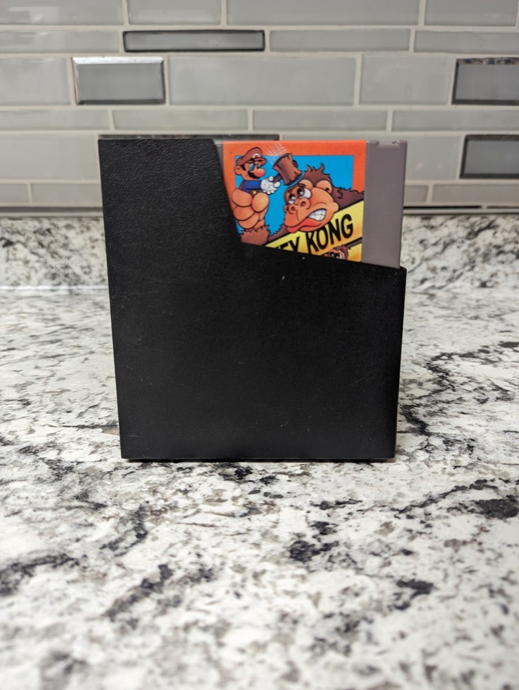 Authentic Tested Donkey Kong Classics NES Cartridge 1988 with Sleeve