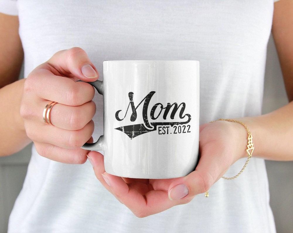 Mom Est 2022 New Mother Cute Coffee Tea Mug Beautiful Premium Quality