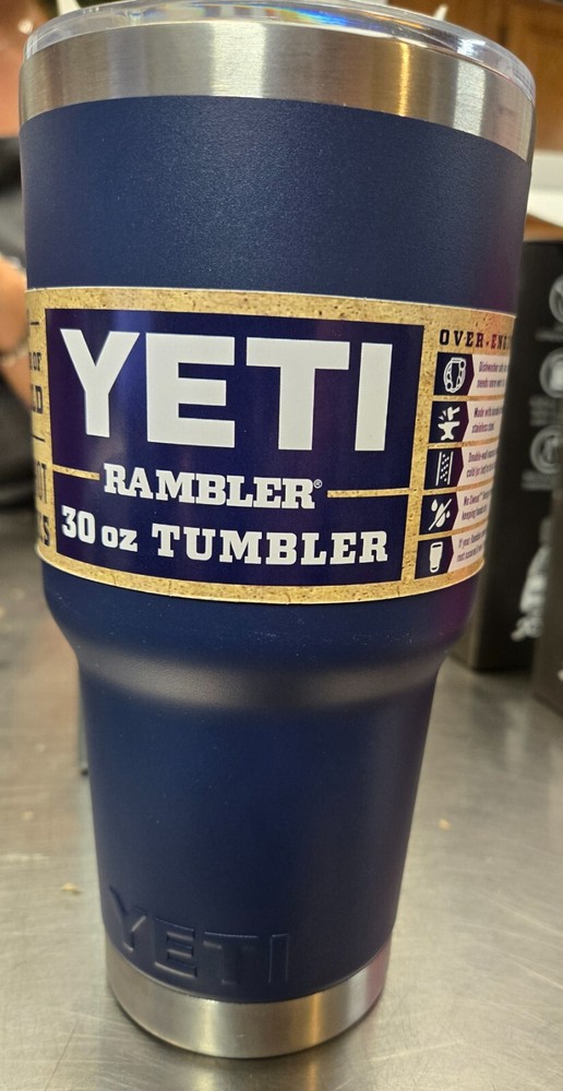 YETI Rambler 30 oz Vacuum Insulated Stainless Steel Tumbler in Navy Blue #50
