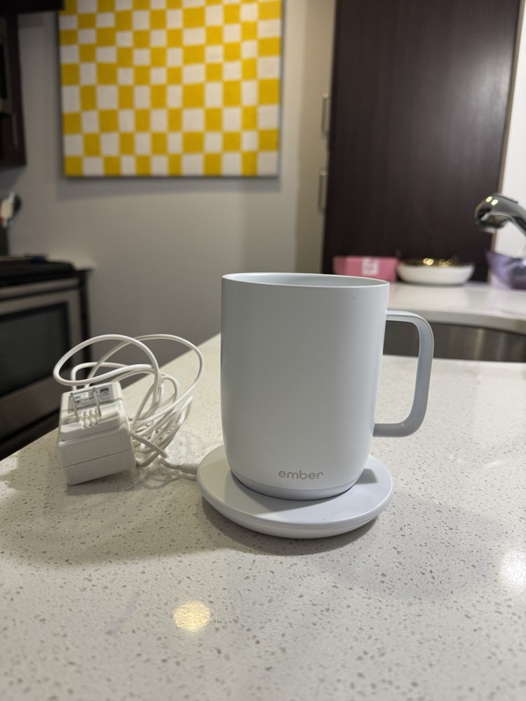 White Ember 14 oz Ceramic Coffee Mug with Modern Design