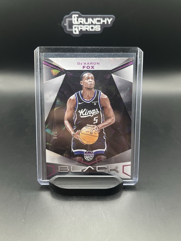 2023-24 Panini Black De’Aaron Fox Quartz /8 Sacramento  Kings