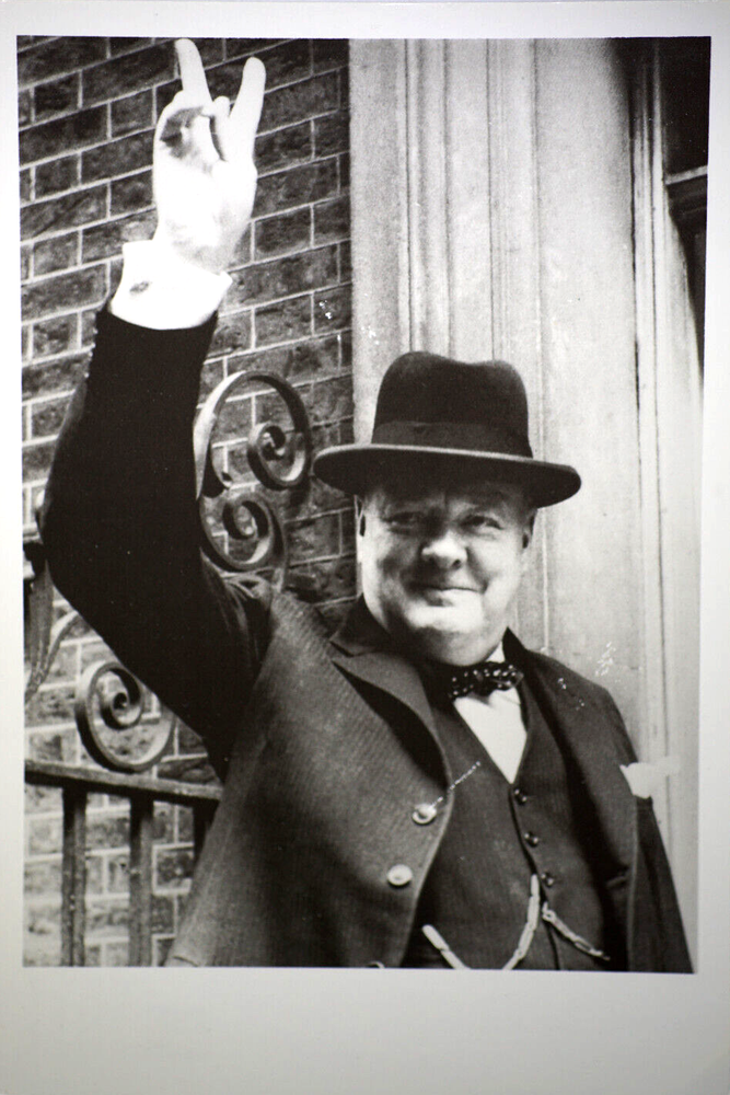 Postcard Winston Churchill Gives His V For Victory Salute June 1943 Imperial War