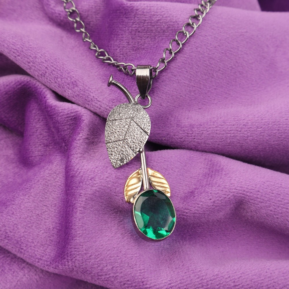 Oval Natural Green Emerald Sterling Silver May Birth Sister Boho Pendant Jewelry