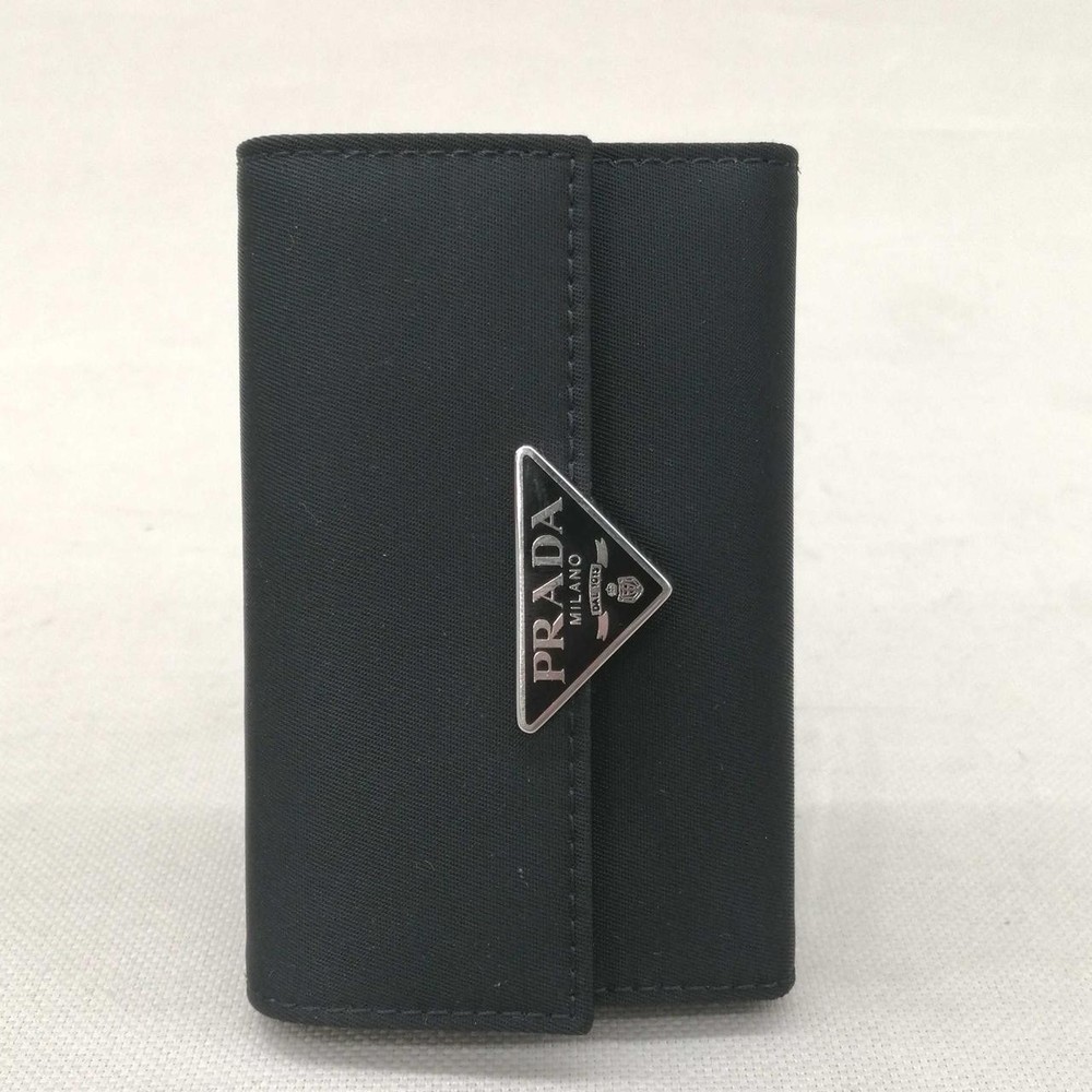 Prada 1M0222 6-Key Case Black