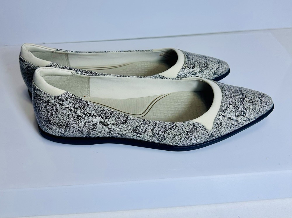 Cole Haan Grand Ambition Skimmer Viper Pointed Toe Ballet Flat Sz 8.5