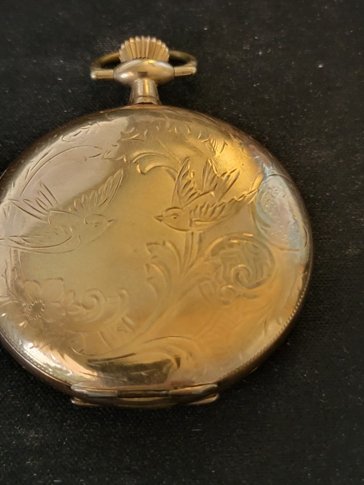 1915 Antique Elgin Illinois Pocket Watch Mechanical Movement Vintage Timepiece