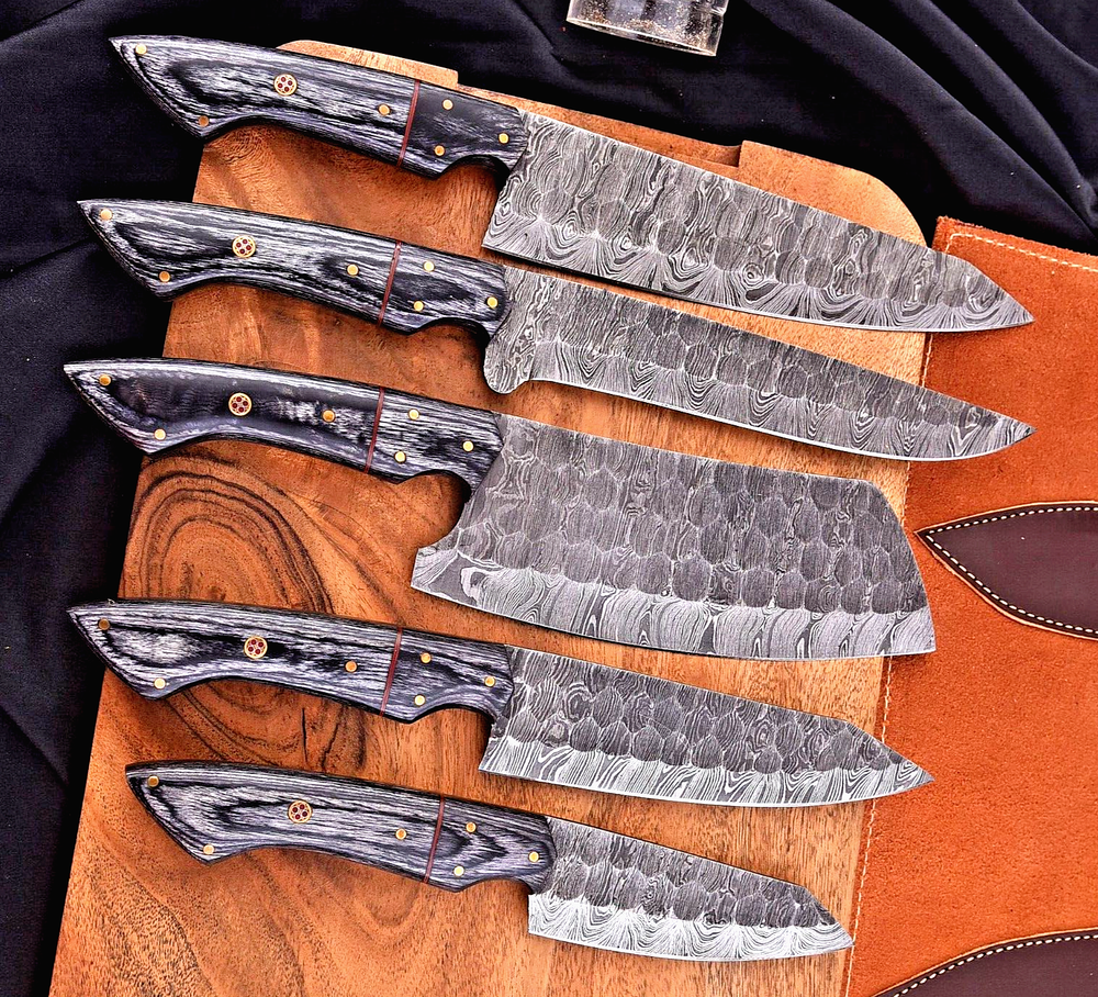 Handcrafted Damascus Steel Chef Knife Set for Precision Kitchen Use 2800