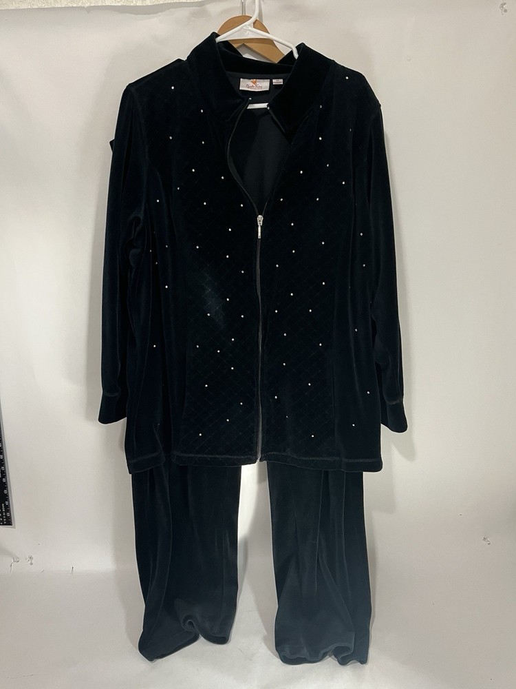 Quacker Factory Woman’s Velour Rhinestone Jacket & Pant 2 PCS Tracksuit Black 2X