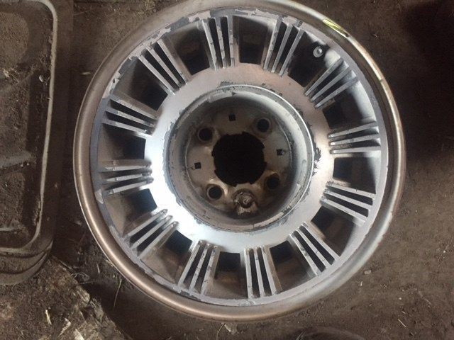 14x5-1/2 Polycast Wheel with Trim Ring for 85-93 Mustang 280420