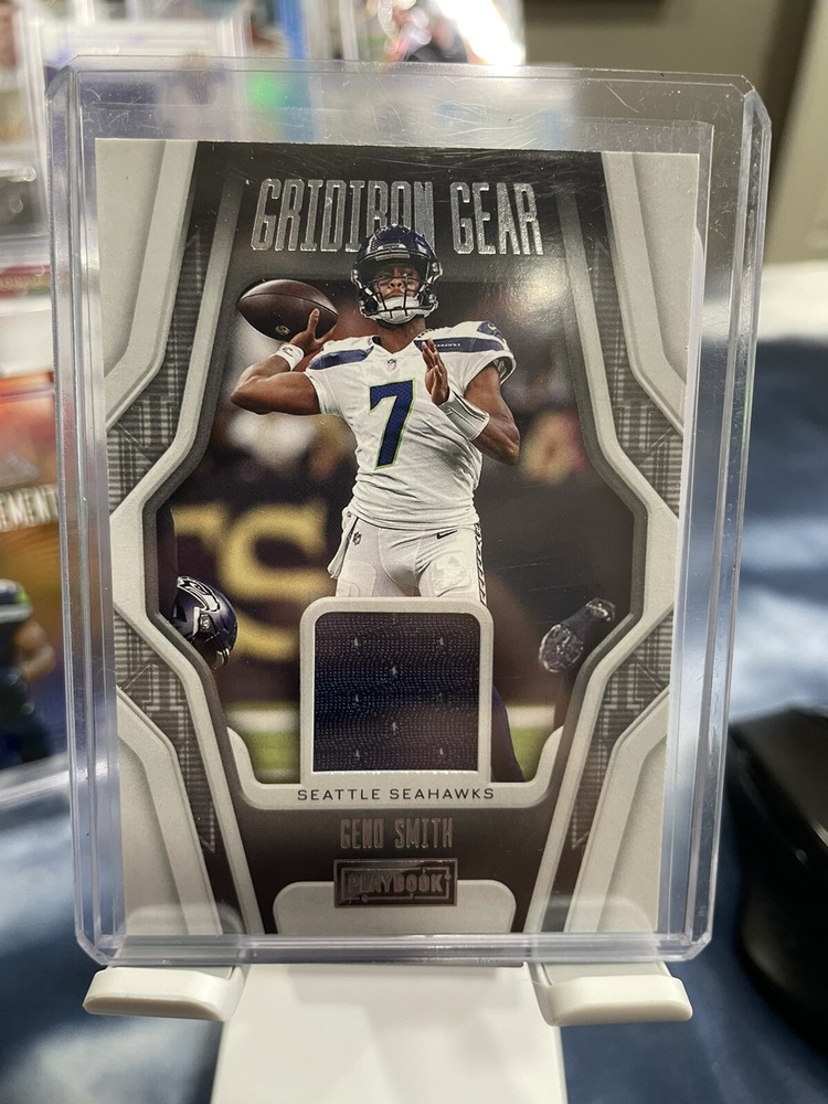 2022 Playbook Football Geno Smith Gridiron Gear Game Worn Patch