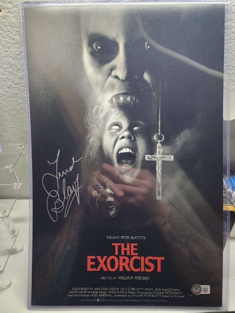 💥💥Linda Blair Signed 11x17-The Exorcist- W/ Protector & BSA COA
