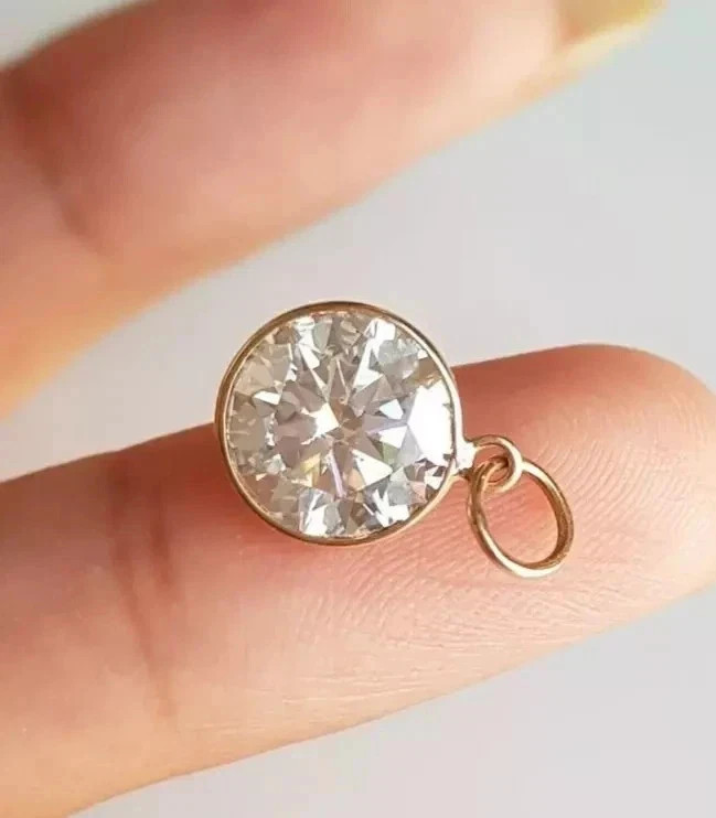 1Ct Round Cut Lab Created Diamond Women Solitaire Pendant 14K Yellow Gold Plated