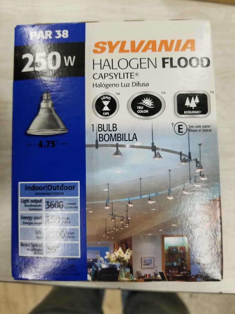 Sylvania  Flood Par 38 250 Watt Lamp New In Box