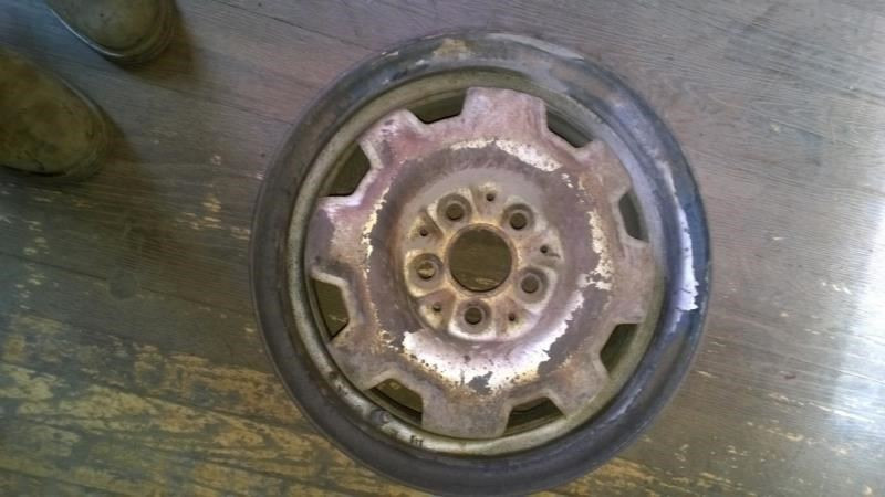 14x5.5 Styled 5-Lug Wheel Fits 86-91 Dodge Caravan OEM 126236