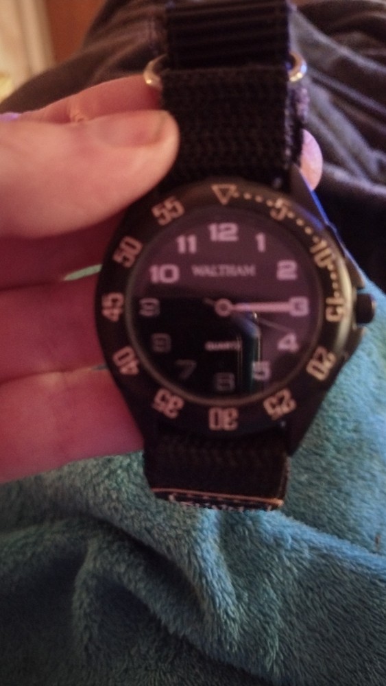 Vintage Waltham Sports Watch – Classic Retro Timepiece for Men