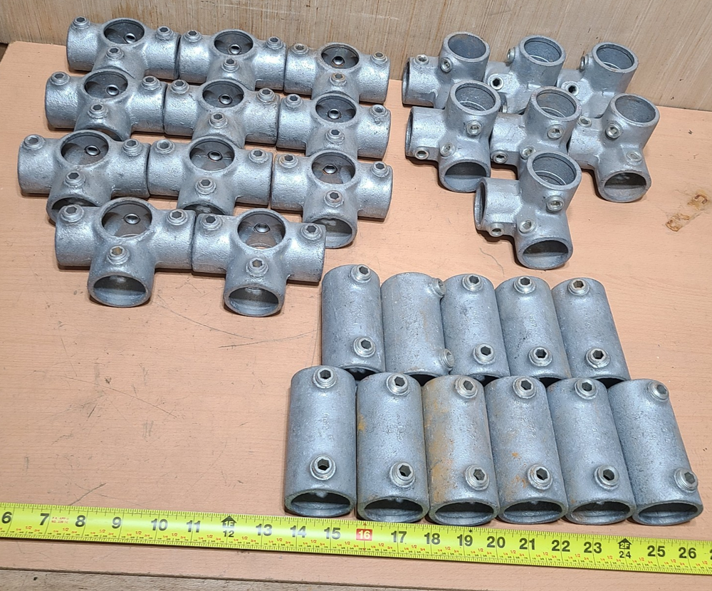 Lot of 29 KEE KLAMP ENGLAND SOCKET  RAILING BRAKETS