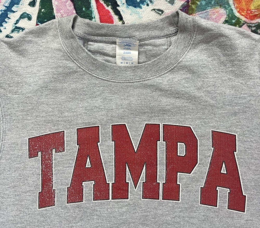 University of Tampa gray Crewneck Sweatshirt Adult M
