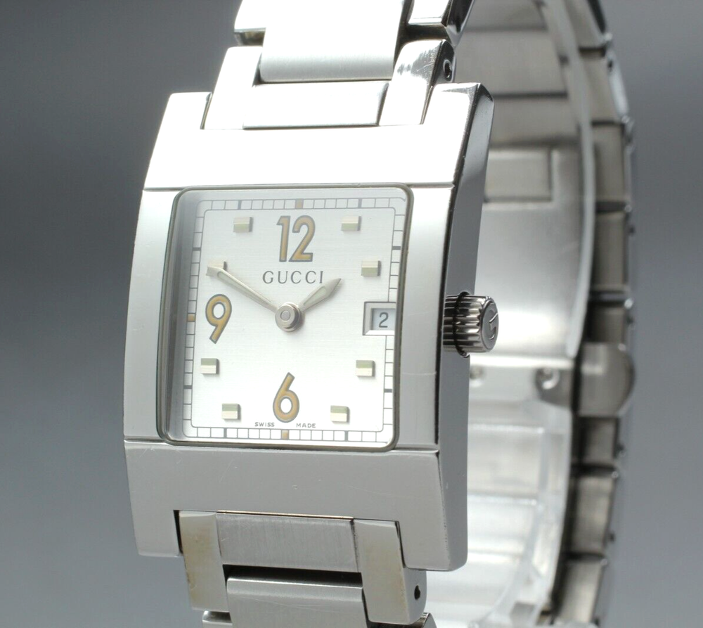 【NEAR MINT】 Gucci 7700L Quartz Square Silver White Dial Women's Watch From JAPAN