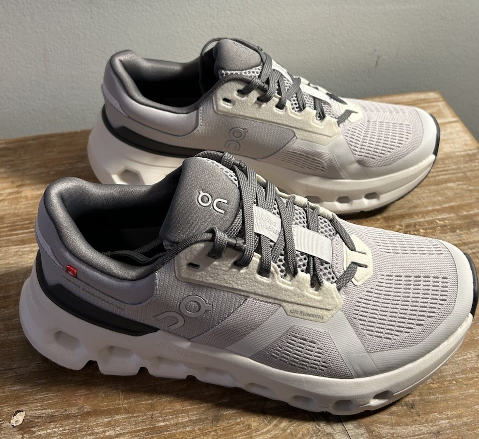 On Cloudrunner 2 Women Running Shoe Size 6.5 Frost/White