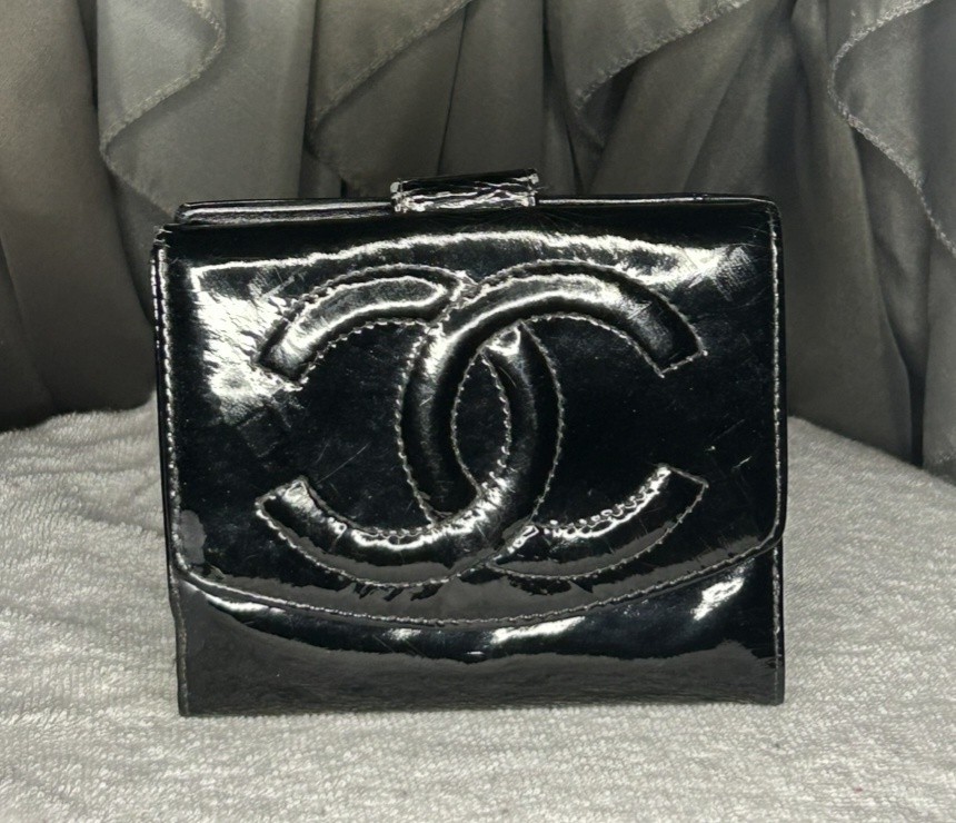 Chanel Vintage Black Patent Leather Bifold Wallet