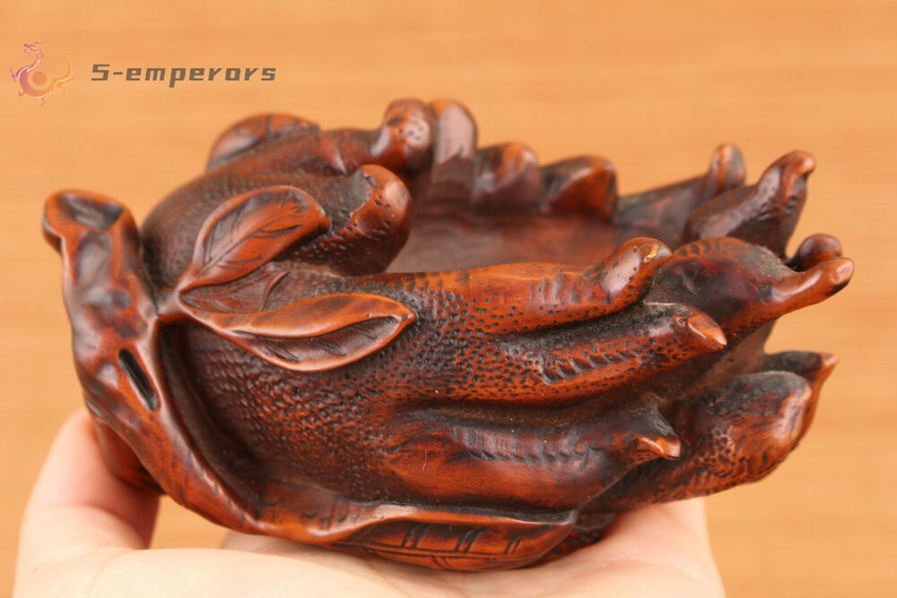 chinese boxwood kwan-yin hand figure statue pot coccinella septempunctata