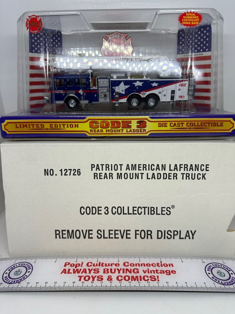 Limited Edition Code 3 Diecast Rear Mount Ladder Patriot LaFrance Engine 4