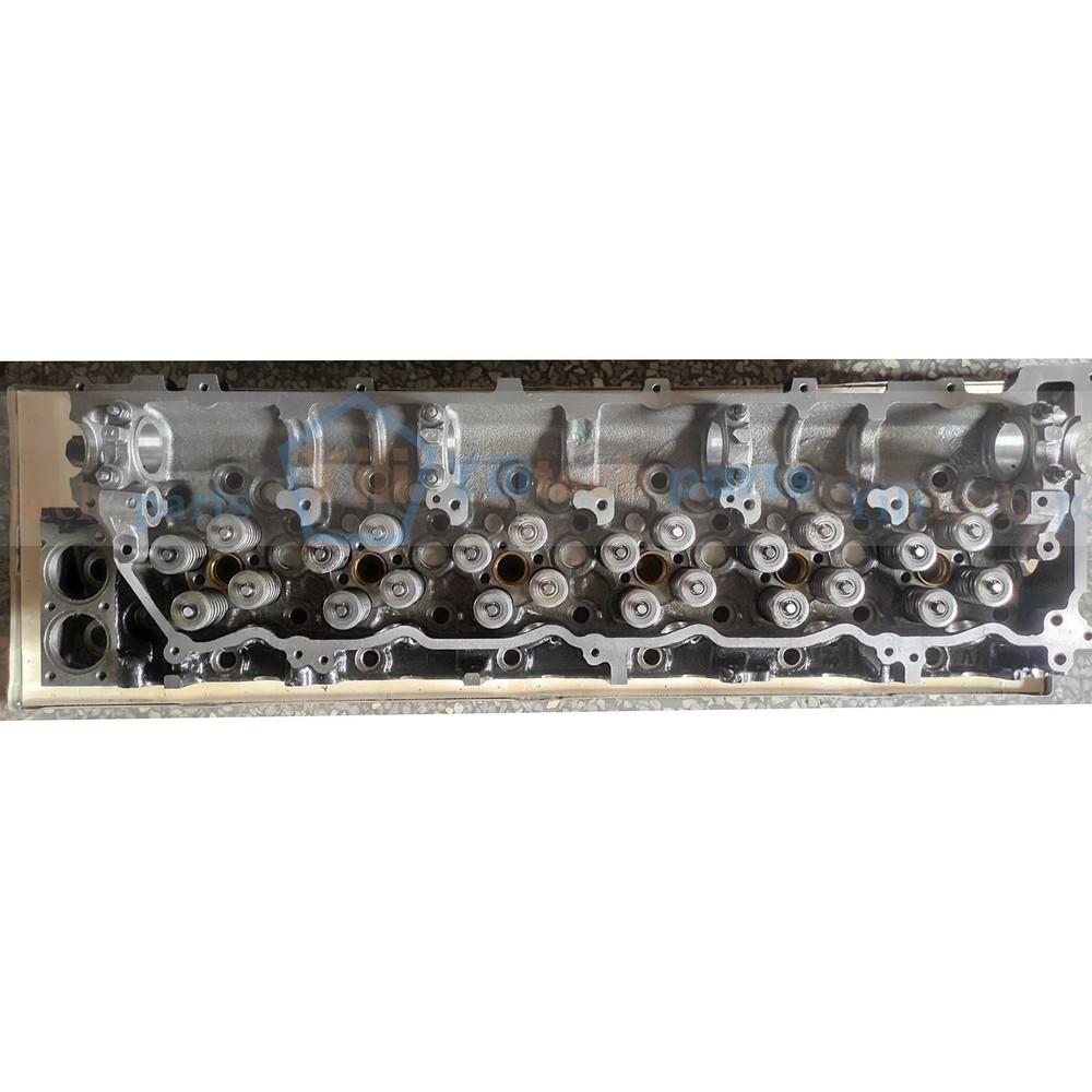 Fuel Injection Cylinder Head Assy 8-98159739-2 for Isuzu Excavator Engine 6HK1