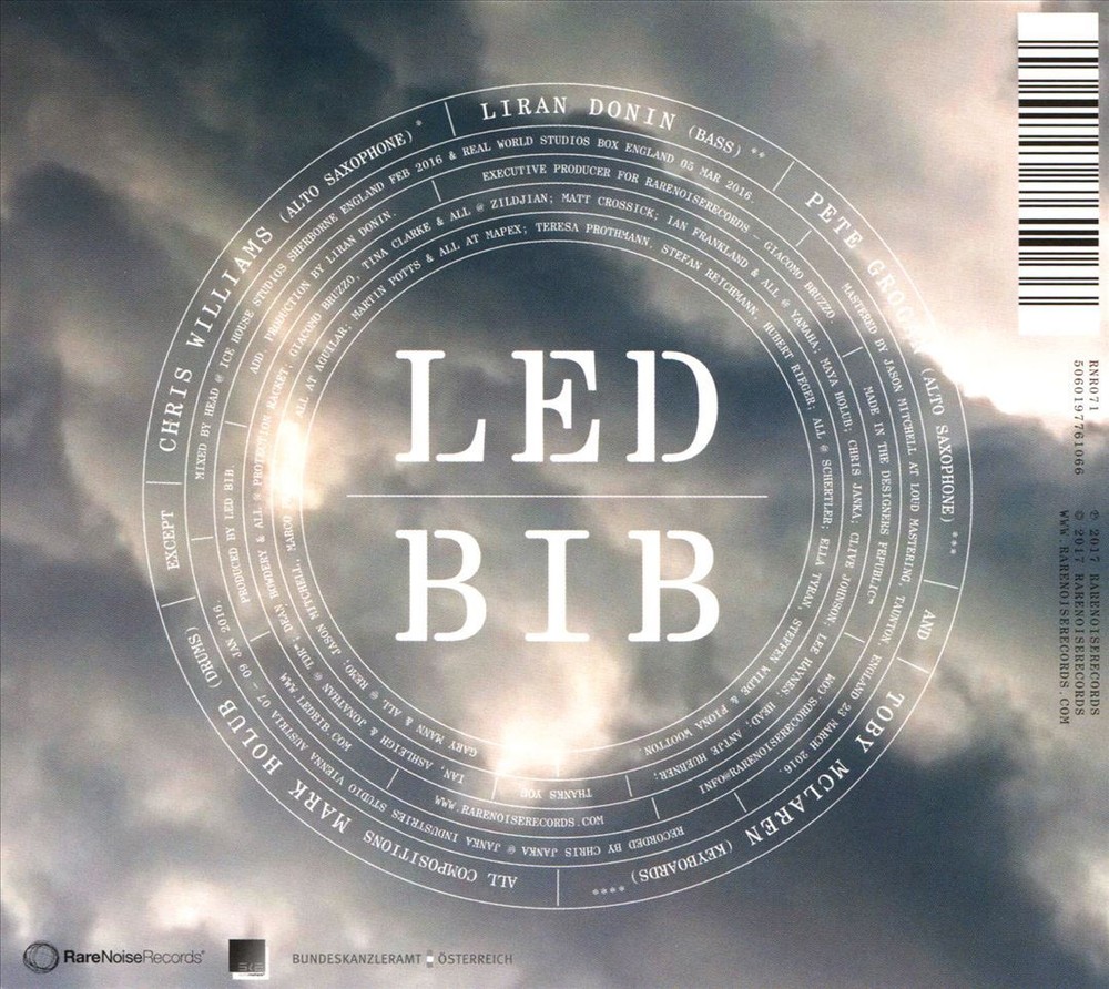 Waterproof LED Bib Umbrella with Weatherproof Design