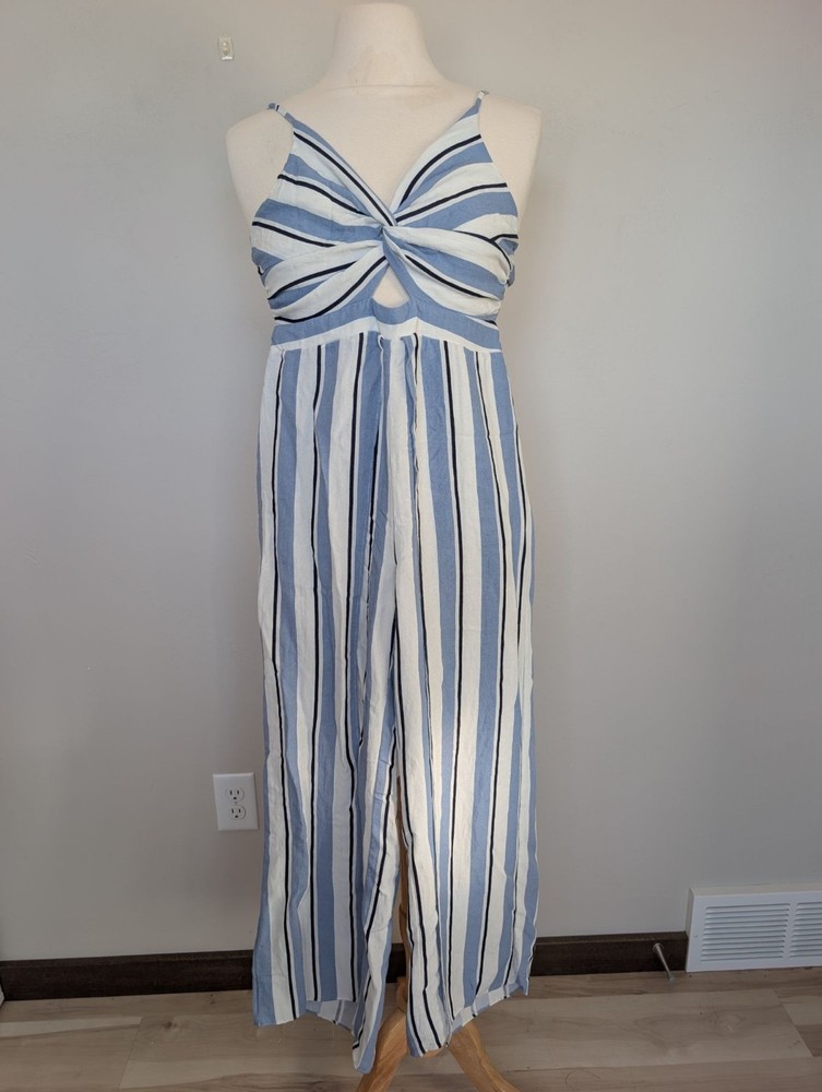 Illa Illa Striped Twist Front Bow Tie Back Jumpsuit Medium Beach Vacation