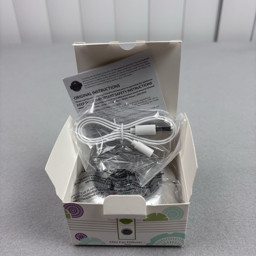 Scentsy Mini Fan Diffuser Silver Portable USB NIB
