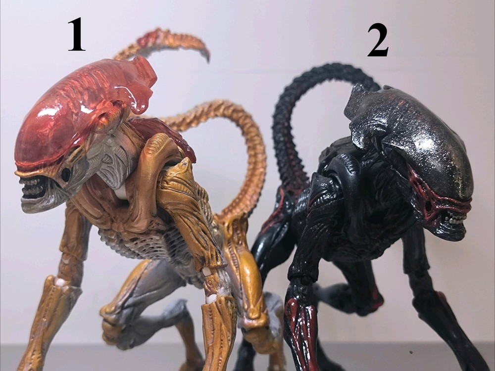 NECA Aliens Night Cougar 7-Inch Action Figure Collectible Model