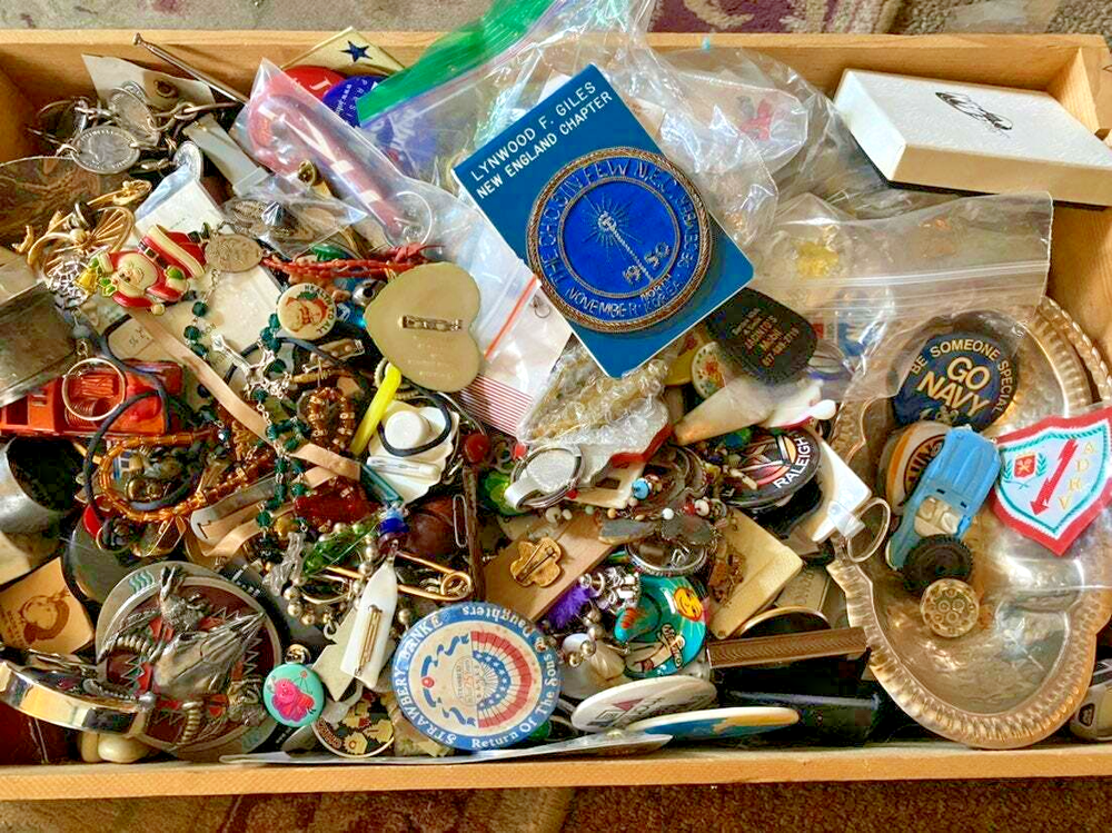 1 lb Junk Drawer Mix New & Old Items Estate Sale NY