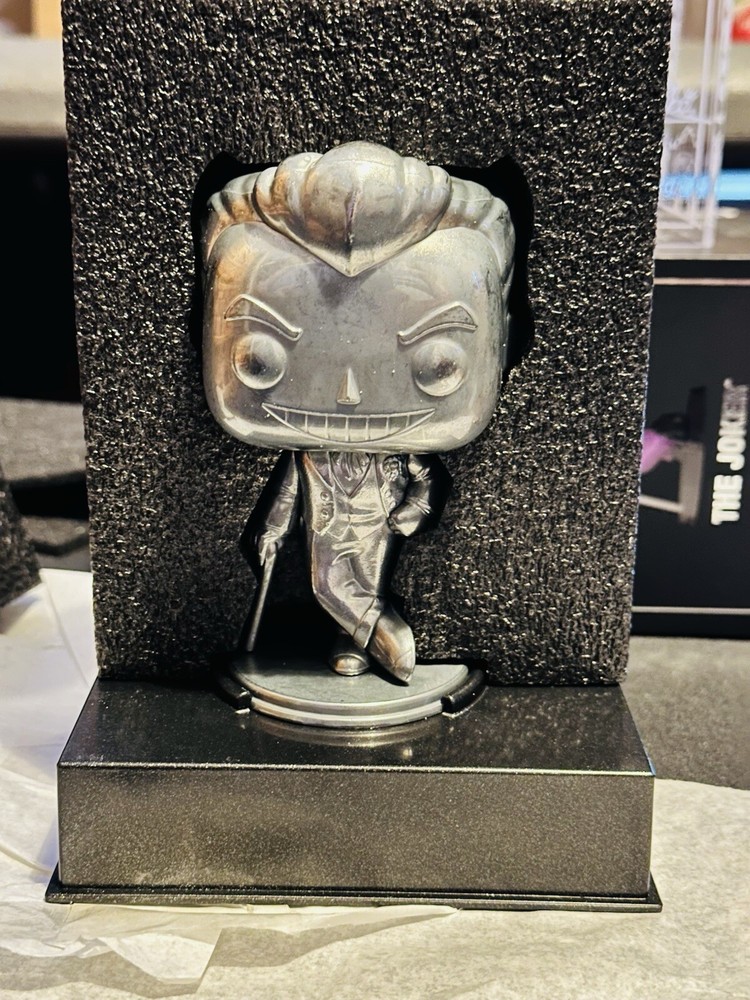Funko Pop! Diecast The Joker #10 (CHASE)