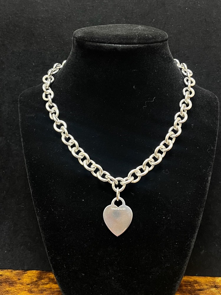 Tiffany & Co Sterling Silver Heart Tag 16” Necklace