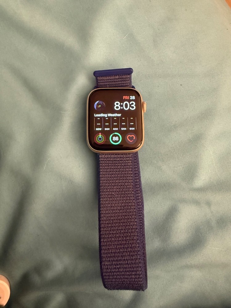 Apple Watch SE GPS 44mm Starlight Aluminum Case Ultramarine Sport Loop