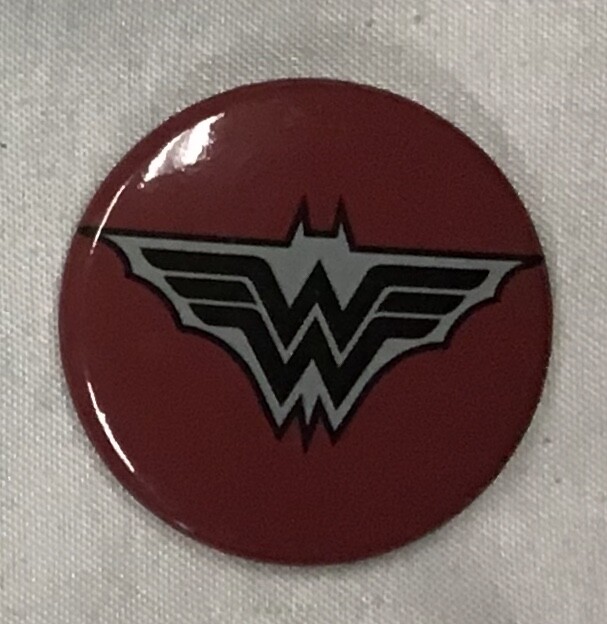 (BAG OF 25) BATMAN THE MERCILESS PROMO 1.5” PINS - NEW