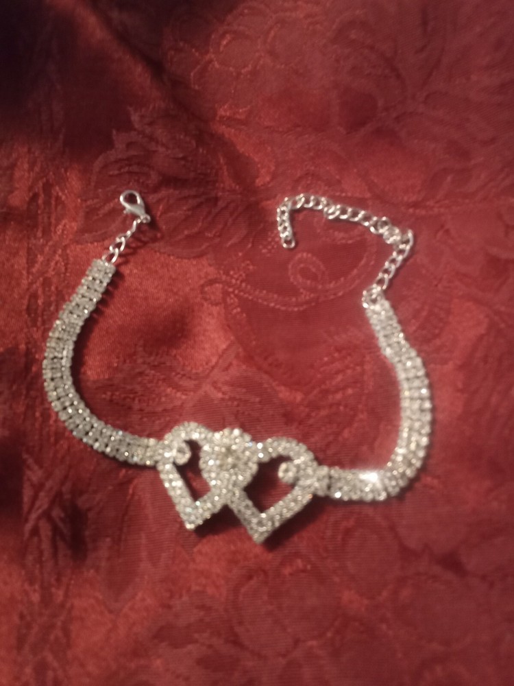 Silver-Tone Double Hearts Ankle Bracelet with Synthetic Diamonds 13 Inch Adjustable Chain-image