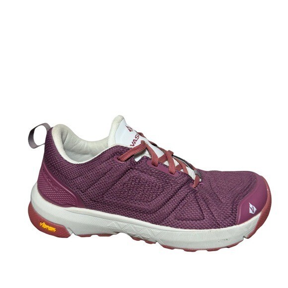 Women’s vasque hiking athletic shoes size 6