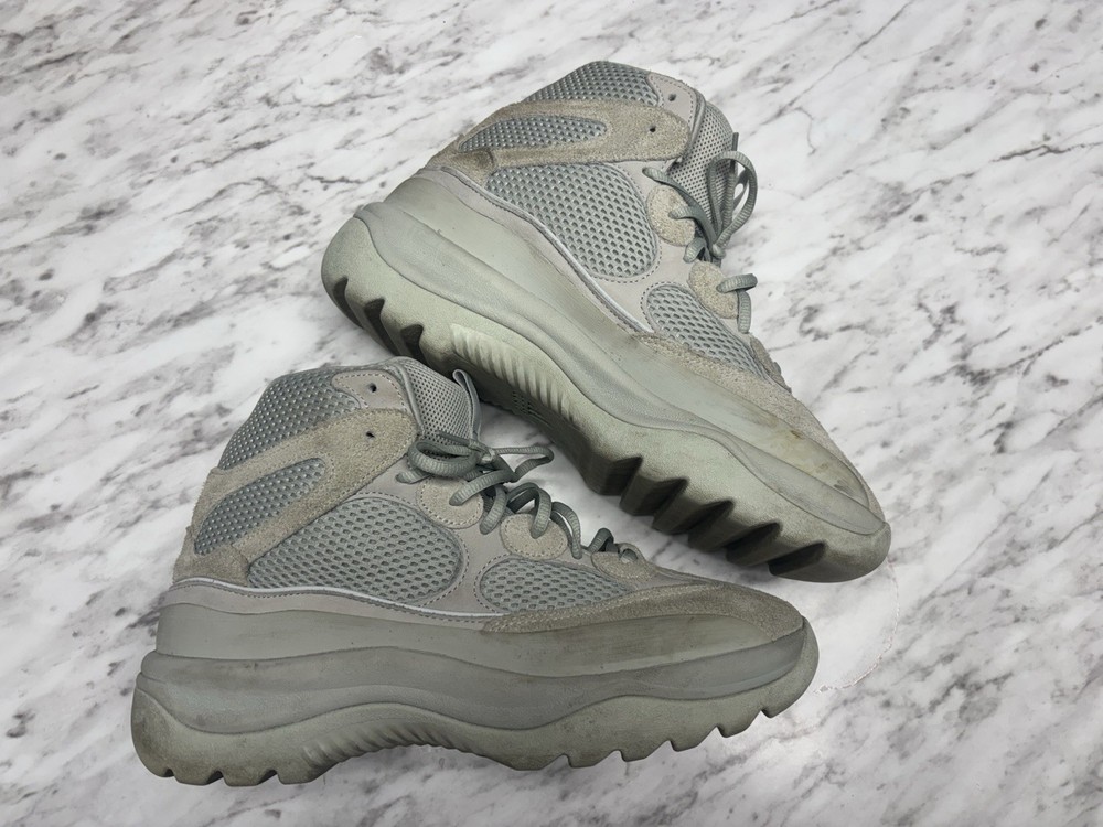 Adidas Yeezy Desert Boot Mens Size US 11 Salt FV5677 No Box Preowned Shoes