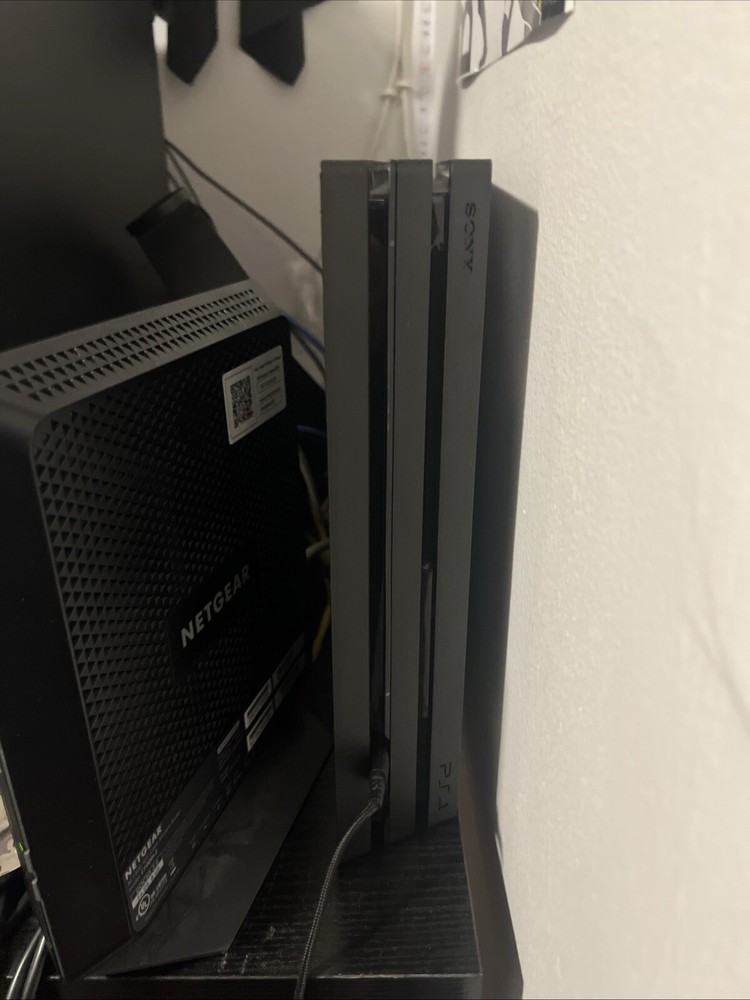 PS4 PRO, 1TB, PRE-OWNED, GOOD CONDITION