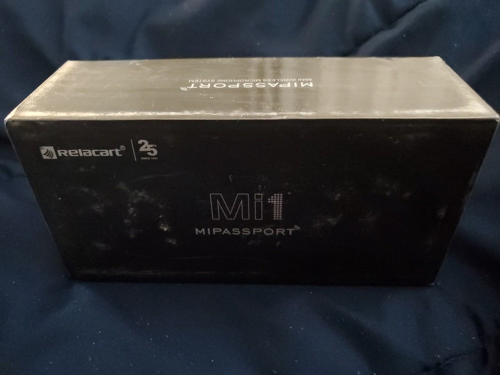 Mi1 2.4G Wireless Lav Mic for DSLR Camcorder Smartphone Recording