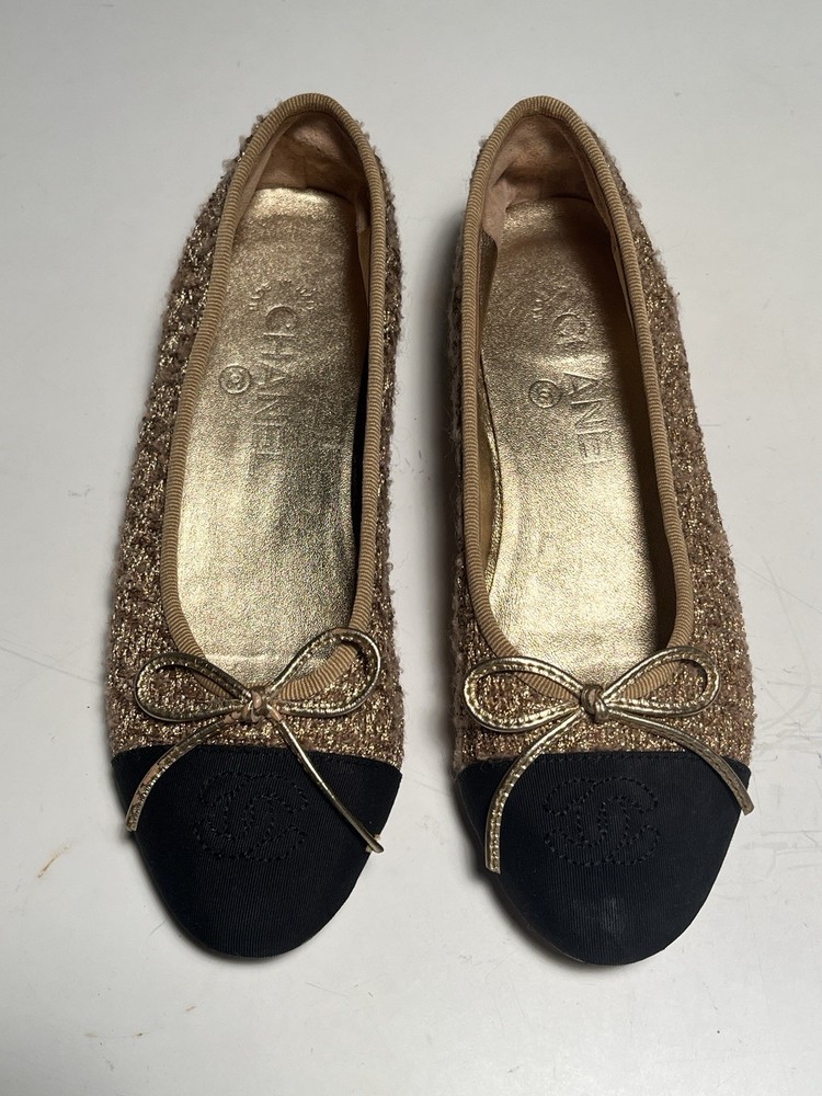 Chanel Gold Tweed Ballet Flats Black Toe Size 35.5 Authentic